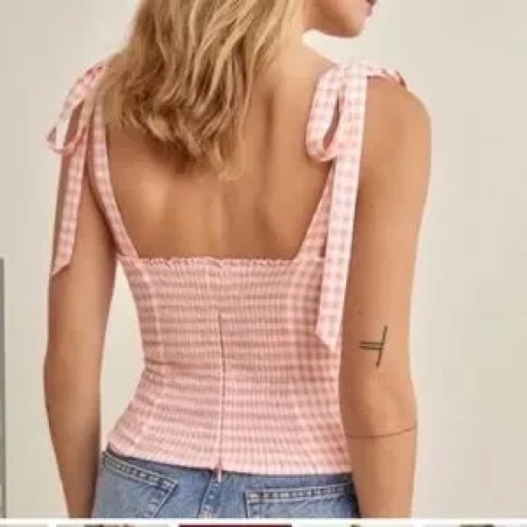 Reformation "Ellora" tie shoulder Top - Picture 2 of 7